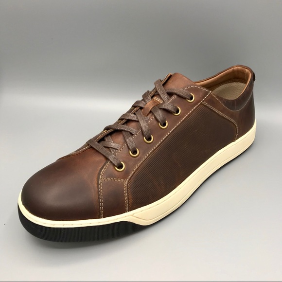 johnston and murphy sneaker